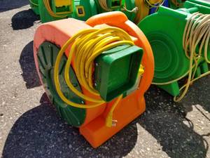 lot 336 image: Air Fox 1 HP Bounce House Blower, Green