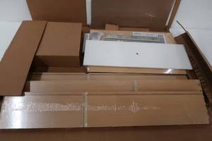 lot 679 image: Martha Stewart 24 Deluxe Drawer Kit in White
