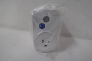 lot 693 image: SWA1 Wireless Remote Control Smart Socket Home Office Supply - US Plug - 2 Pack