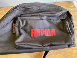 lot 8 image: Rapala Fishing Pole Soft Carrying Case