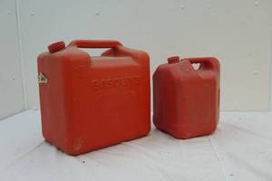 Plastic gas containers