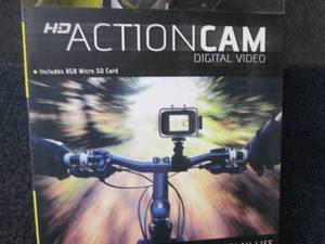 lot 271 image: Emerson HD Action Cam- open box...