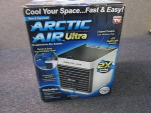 lot 305 image: Artic Air Ultra open box...