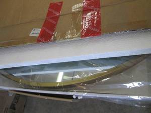 lot 319 image: Threshold Decorative Wall Mirror 34...