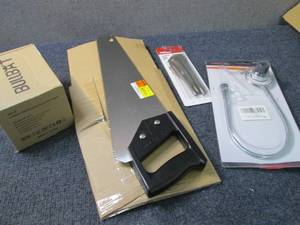 lot 364 image: Lithium Battery Pack, Hand Saw, Chi...