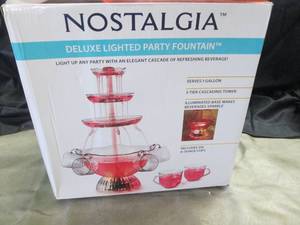 lot 39 image: Nostalgia Deluxe Lighted Party Foun...