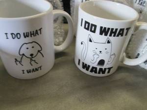 lot 65 image: 6- I Do What I Want Mugs...
