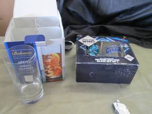 lot 69 image: Hiball Glasses, Doctor Who Glasses...