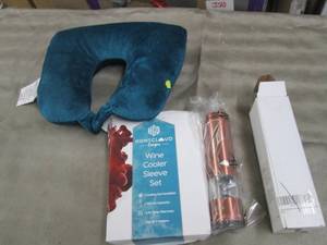 lot 151 image: Travel Pillow, Salt or Pepper Grind...
