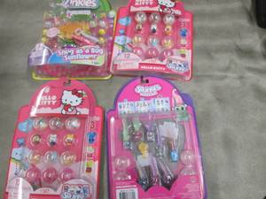 lot 155 image: 4 Squinkies Sets W3...