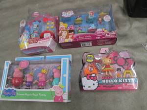 lot 162 image: 4 Small Toys,  W3...