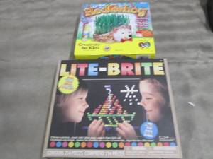 lot 169 image: Grow a Hedge Hog Kit, Lite-Brite ZZ...