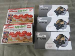 lot 206 image: 2 Silicone Egg Boil Sets, 3 SnapN ...
