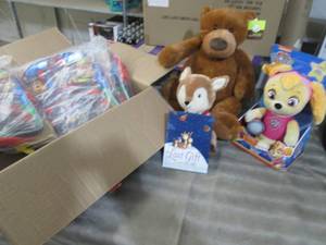 lot 212 image: 3 Paw Patrol Backpacks, Assorted Pl...