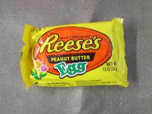 lot 238 image: Reeses Peanutbutter Eggs...