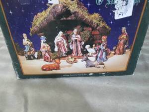 lot 260 image: Nativity Set...