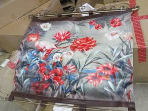 lot 427 image: Floral Fabric Wall Hanging open box...