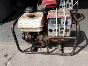 lot 28 image: Honda EG 3500X Generator 120-240 Volt Output (Starts With Starting Fluid No Gas To Test)