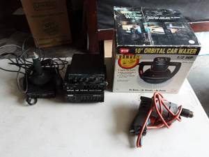 lot 33 image: 10 Car Waxer, 38 Drill, Assorted Car Electronics