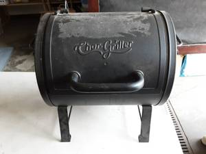 lot 37 image: Char Griller Grill
