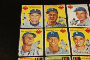 lot 18 image: 1954 & 1955 Topps Baseball Card Lot  15 Cards