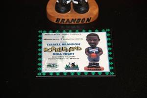 lot 24 image: 2000 Minnesota Timberwolves Terrell Brandon Bobblehead