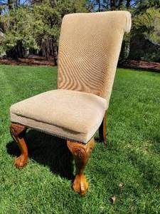 lot 71 image: Lovely Upholstered Chair in Need of TLC