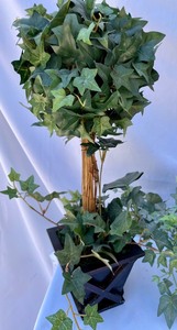 lot 43 image: 4 Fabulous Faux Trees