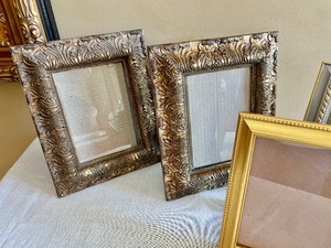 lot 126 image: Picture Frames