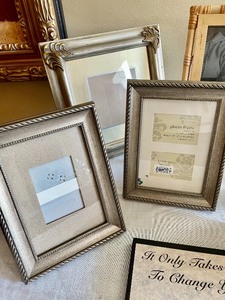 lot 125 image: Nice Variety of Picture Frames