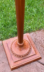 lot 158 image: Fabulous Floor Lamp