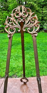 lot 178 image: Large Easel