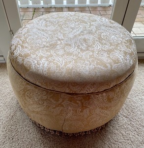 lot 190 image: Round Decorative Upholstered Ottoman