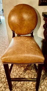 lot 185 image: Leather Accent Chair