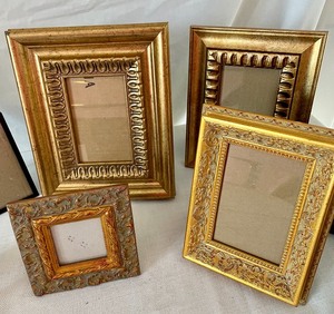 lot 208 image: Picture Frames