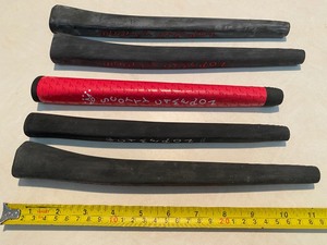 lot 45 image: Five Scotty Cameron Putter Grips