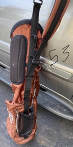 lot 53 image: Sunday Bag- Titleist in Black and Copper