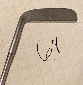 lot 64 image: Wilson Putter Staff 8813