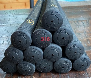 lot 316 image: (13) Chamois Grips