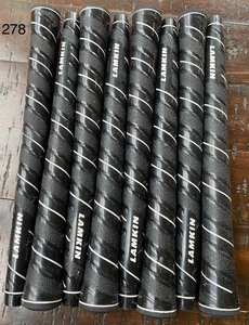 lot 278 image: (8) Lamkin Grips