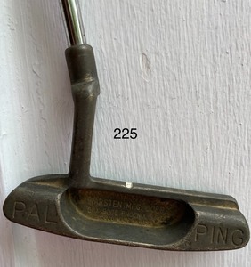 lot 225 image: Pal Ping Putter