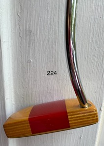 lot 224 image: Ping Danser Gold and Red w Chaska Head Cover