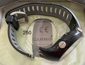 lot 250 image: Garmin Approach 51 Watch
