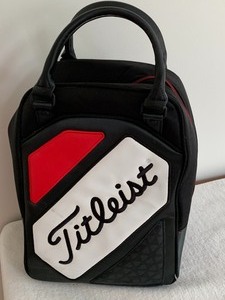lot 142A image: Titleist Small Golf Bag