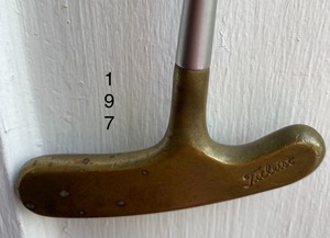 lot 197 image: Titleist Bulls Eye John Reuter Design- Standard