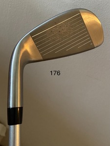 lot 176 image: Tour Edge Hot Launch 629