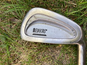 lot 138 image: Medicus Hinged 5 Iron True Temper Dynamic