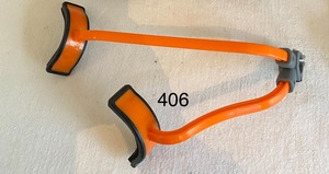lot 406 image: Golfing Goodness- Golfing Accessories