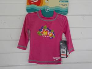 Speedo Kids size S Swim Tee, Shoes ...