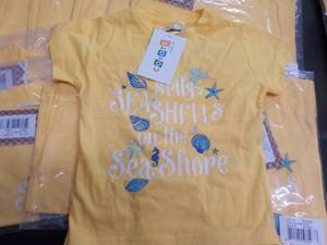T-shirts Coyote and co 6 size 2, 6...
